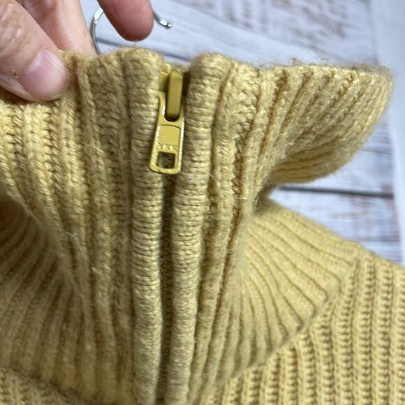 Sweet Baby Jamie Yellow 1/2 Zip Sweater XS Flaw - Picture 3 of 7
